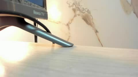    online show from April 18, 12:07 pm