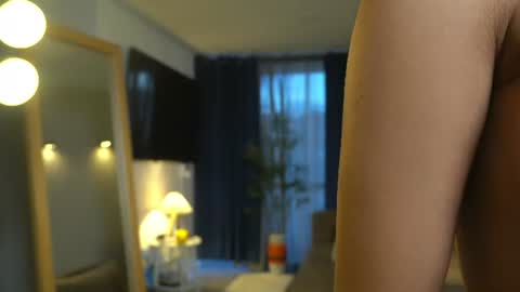 Andrea online show from June 17, 11:17 pm