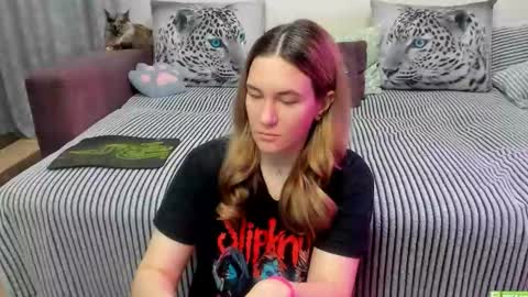 Kendra online show from March 17, 12:58 am