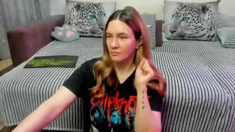 Kendra online show from March 29, 1:04 am