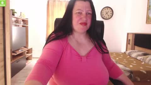 Kendra online show from April 18, 11:24 am