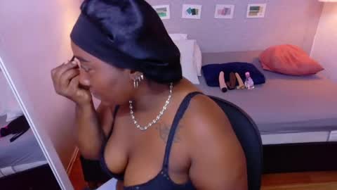 Kiara online show from April 18, 12:57 am