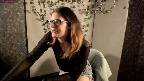 Kiki online show from March 21, 10:53 am