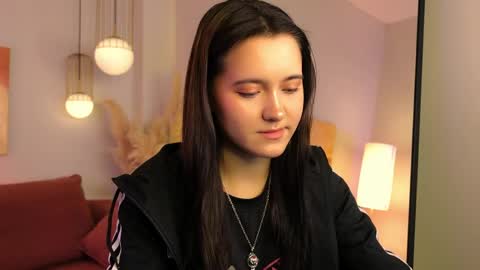 Kiko online show from March 31, 2:06 pm