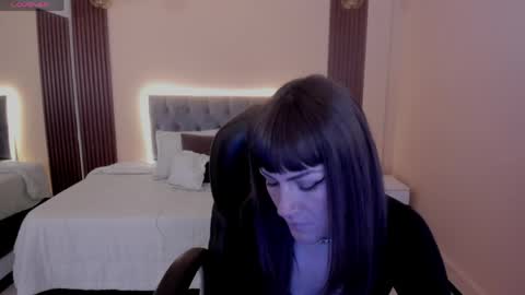 Kim Jeins666 online show from June 5, 7:53 pm