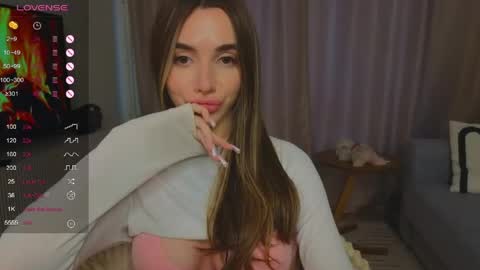 KIM online show from May 27, 1:57 am