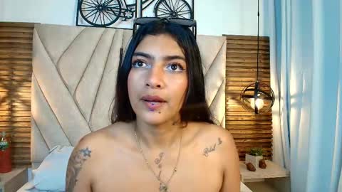 kimberlyfox_t online show from March 15, 3:25 pm
