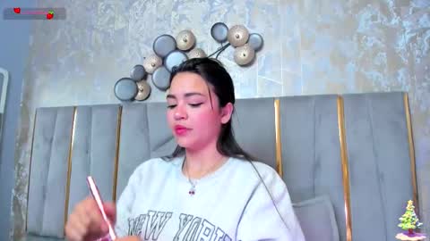  KIM  online show from December 21, 3:44 am