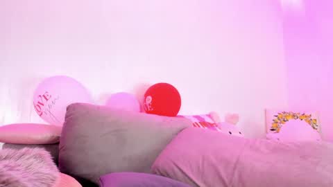 Natalie online show from April 25, 3:53 am