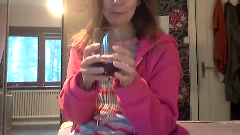 sexysexyhotwetpinkredpussy online show from August 6, 5:31 pm