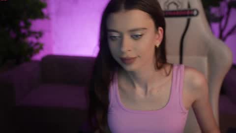 Sweet girls online show from June 1, 10:54 pm