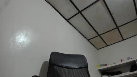 kira stormm58 online show from May 31, 9:16 pm