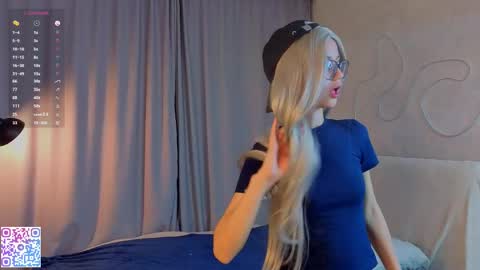 Miko online show from April 8, 6:32 pm