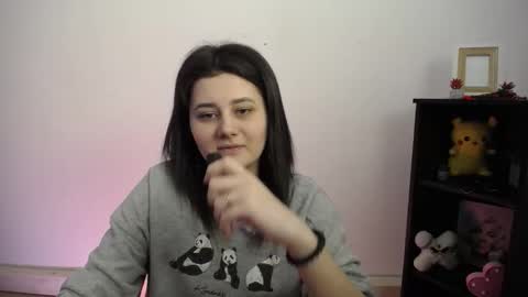 kissleoxx online show from February 28, 2:05 pm