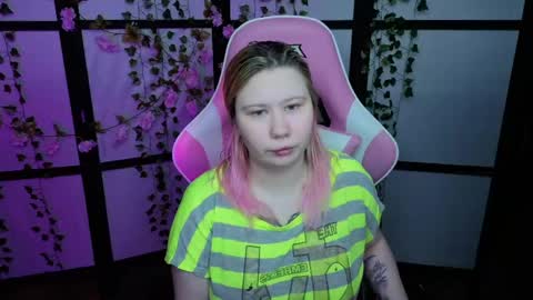 kitsune_little online show from May 16, 11:48 pm