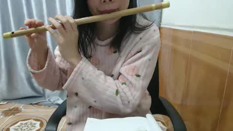 kitti_baby2x online show from November 28, 9:12 am