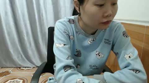 kitti_baby2x online show from December 14, 2:50 am