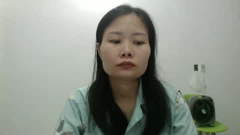 kitti_baby2x online show from April 4, 1:54 pm