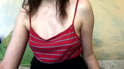 Kittie Creme online show from May 23, 12:14 pm