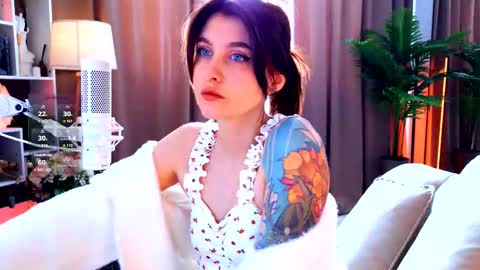 KittyBay  online show from February 18, 7:29 am