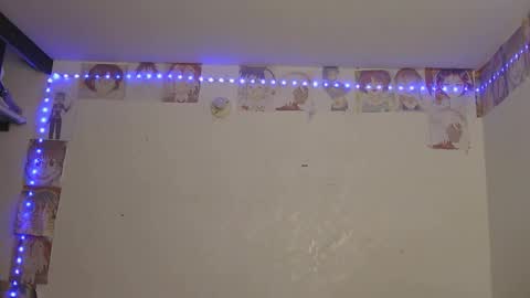 kiyu online show from March 9, 2:04 am