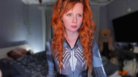 Klementinafanslyklementina6661 online show from April 7, 9:06 pm