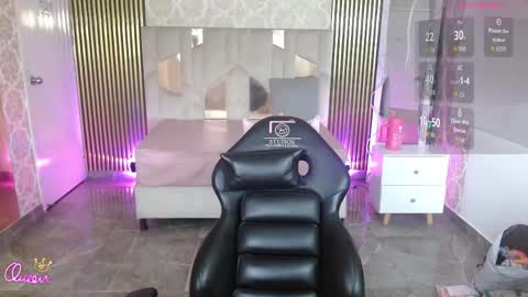 kolyn_tay online show from June 9, 7:24 pm