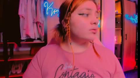 Khloe online show from April 15, 11:16 pm