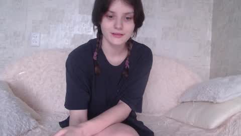 krissvoss online show from January 12, 12:54 pm