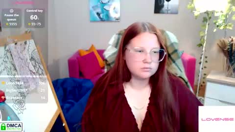 Helen online show from June 21, 5:28 pm