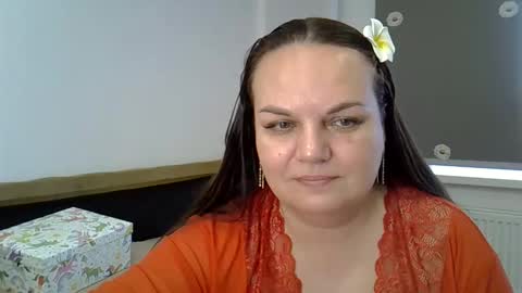 kurkuma_ online show from April 1, 1:41 pm