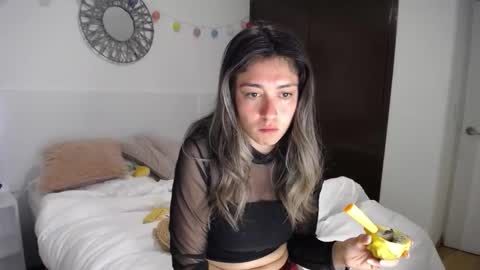 Catalina online show from March 22, 2:50 am