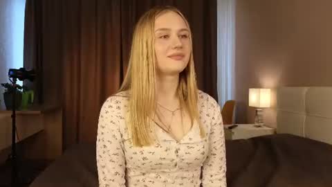 Kate online show from June 27, 12:22 pm