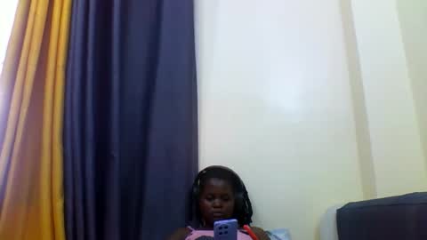 vida online show from April 8, 6:15 am