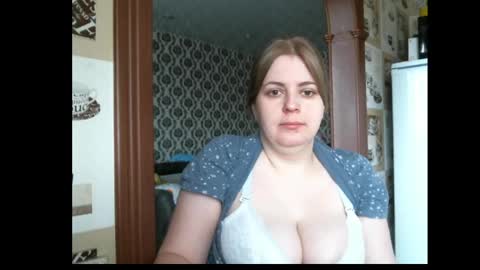 lady cute cat29 online show from March 23, 2:29 am