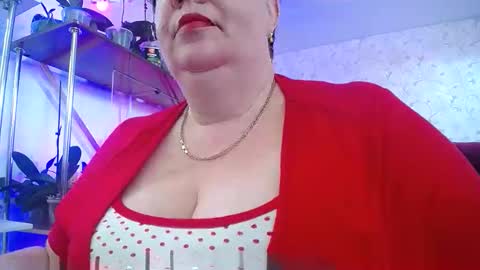 Lady Gloria online show from March 29, 11:20 am