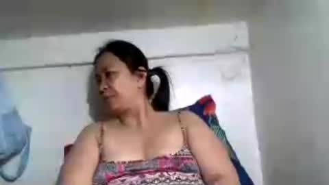 ladybignipples4u online show from July 28, 12:59 pm