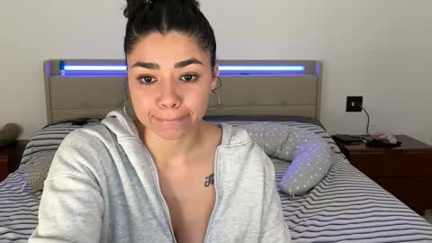 ladymelon13 online show from March 25, 8:39 am