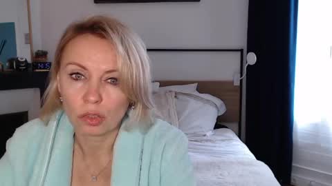 ladysexyx online show from March 16, 1:15 pm