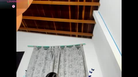 Leila Laly online show from April 15, 4:51 pm