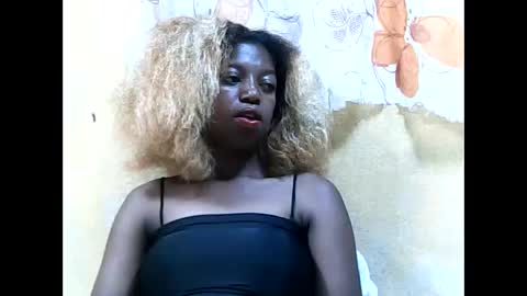 lalao697790 online show from May 22, 9:46 pm