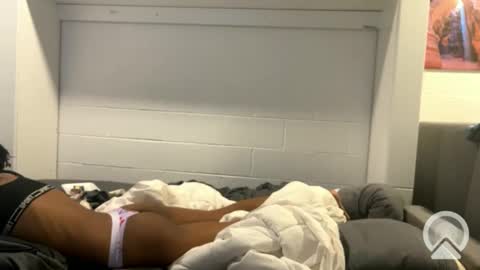 lalunevelvet online show from March 1, 2:26 am