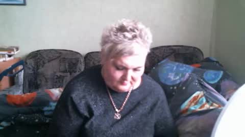 lanacat555 online show from April 12, 10:29 am