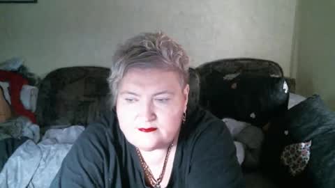 lanacat555 online show from March 8, 2:15 am