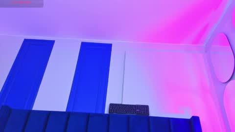 LANEMUGLER online show from April 27, 1:52 pm