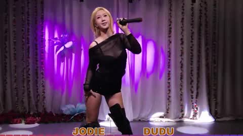 lankwaifong_cindy online show from April 30, 2:50 am