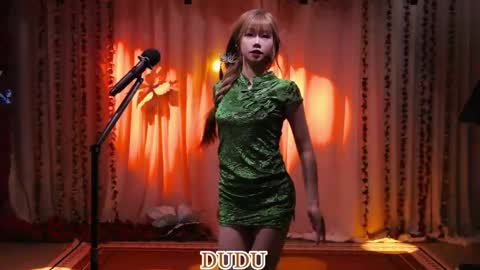 lankwaifong_cindy online show from May 30, 3:15 am