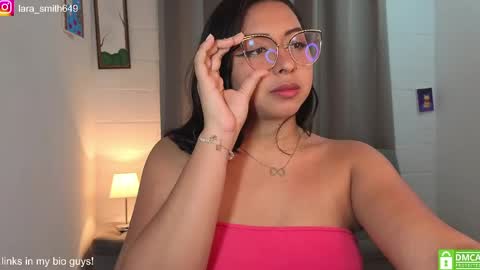 Lara  online show from May 17, 1:05 am