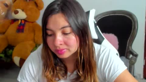 Lara online show from April 25, 2:36 am