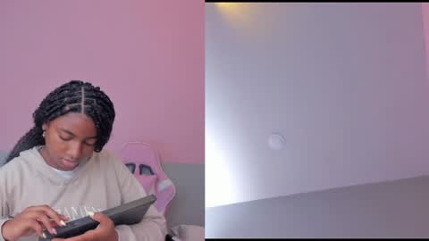 laraebony_ online show from July 2, 10:32 am